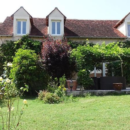 Domaine De Montboulon Hotel Saint-Georges-sur-Baulche Exterior photo